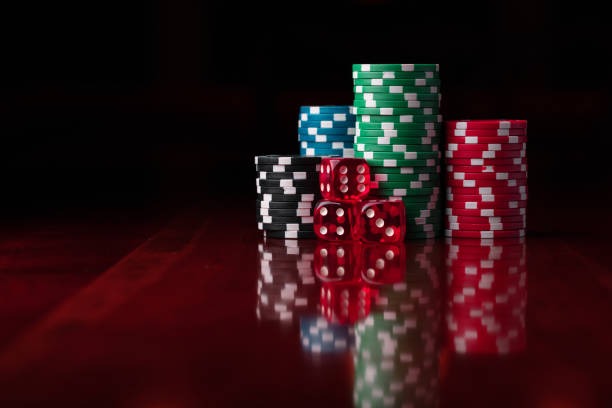 Meja Free Bet Blackjack di permataslot dengan dealer langsung dan antarmuka multi-kamera